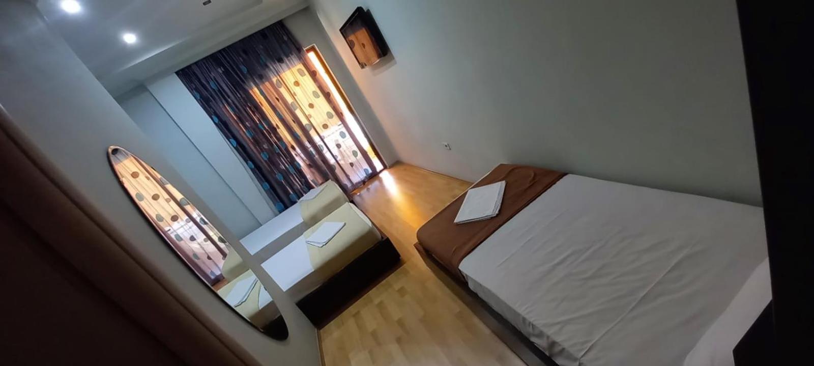 Hotel Shehu Гирокастра Номер фото