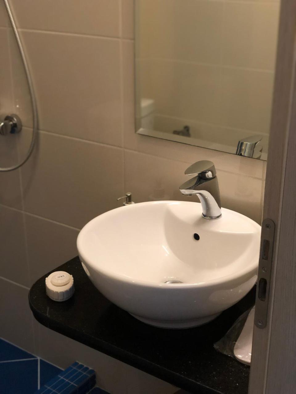 Hotel Shehu Гирокастра Экстерьер фото